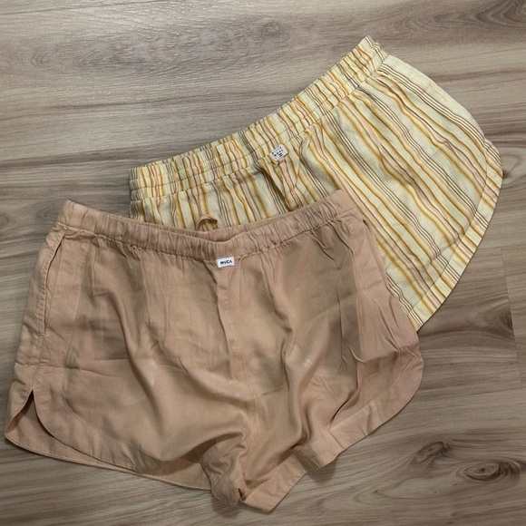 RVCA shorts size M 10 & Billabong shorts size L . 16” waist - Picture 1 of 2